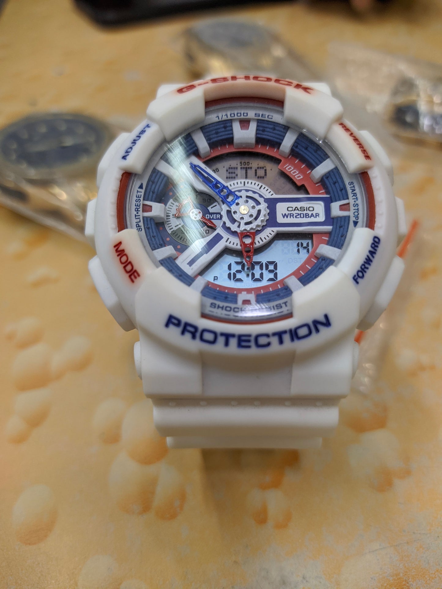 Casio G-Shock Men's White Analog/Digital Resin Strap AA Grade Replica Watch