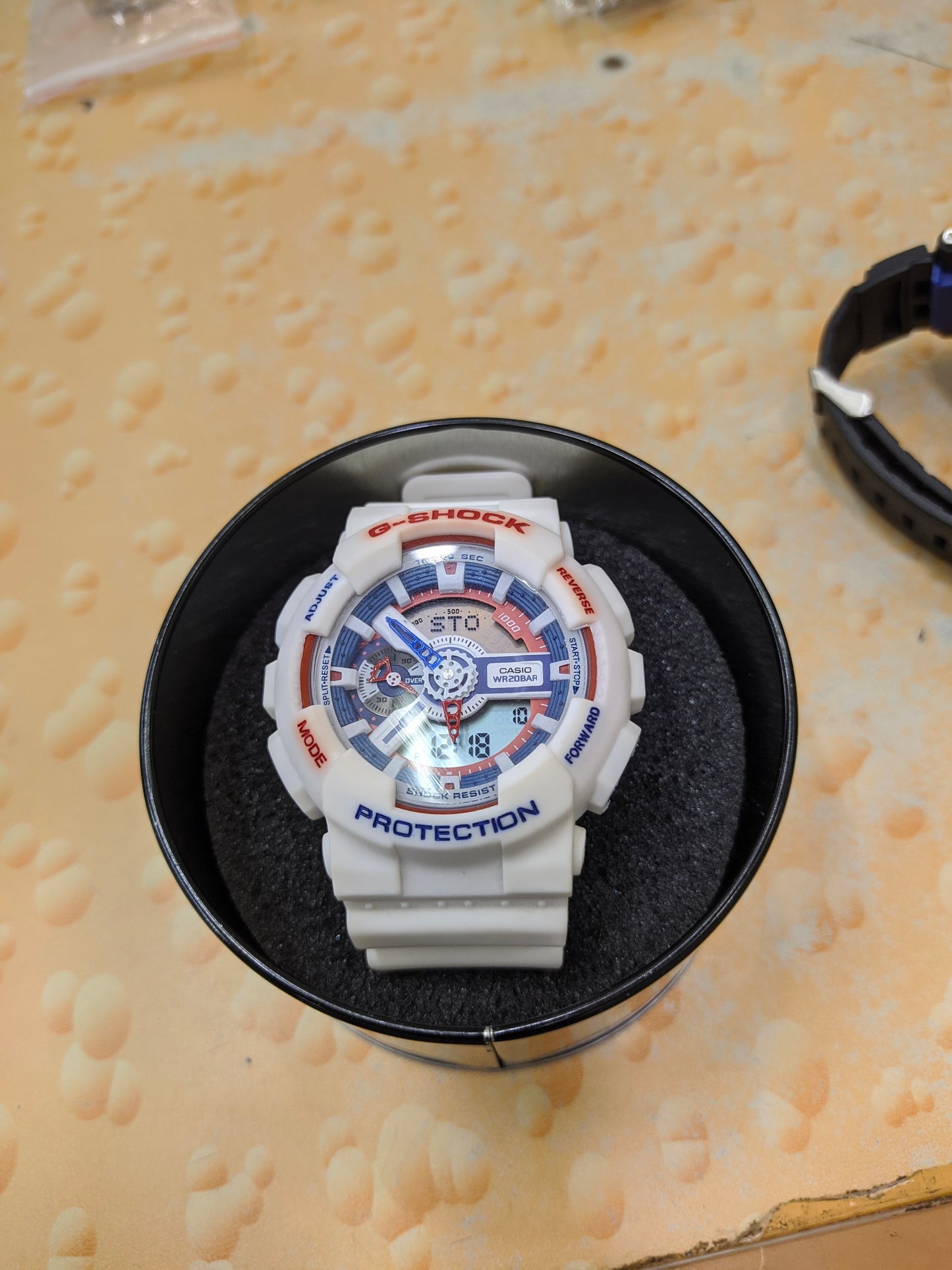 Casio G-Shock Men's White Analog/Digital Resin Strap AA Grade Replica Watch