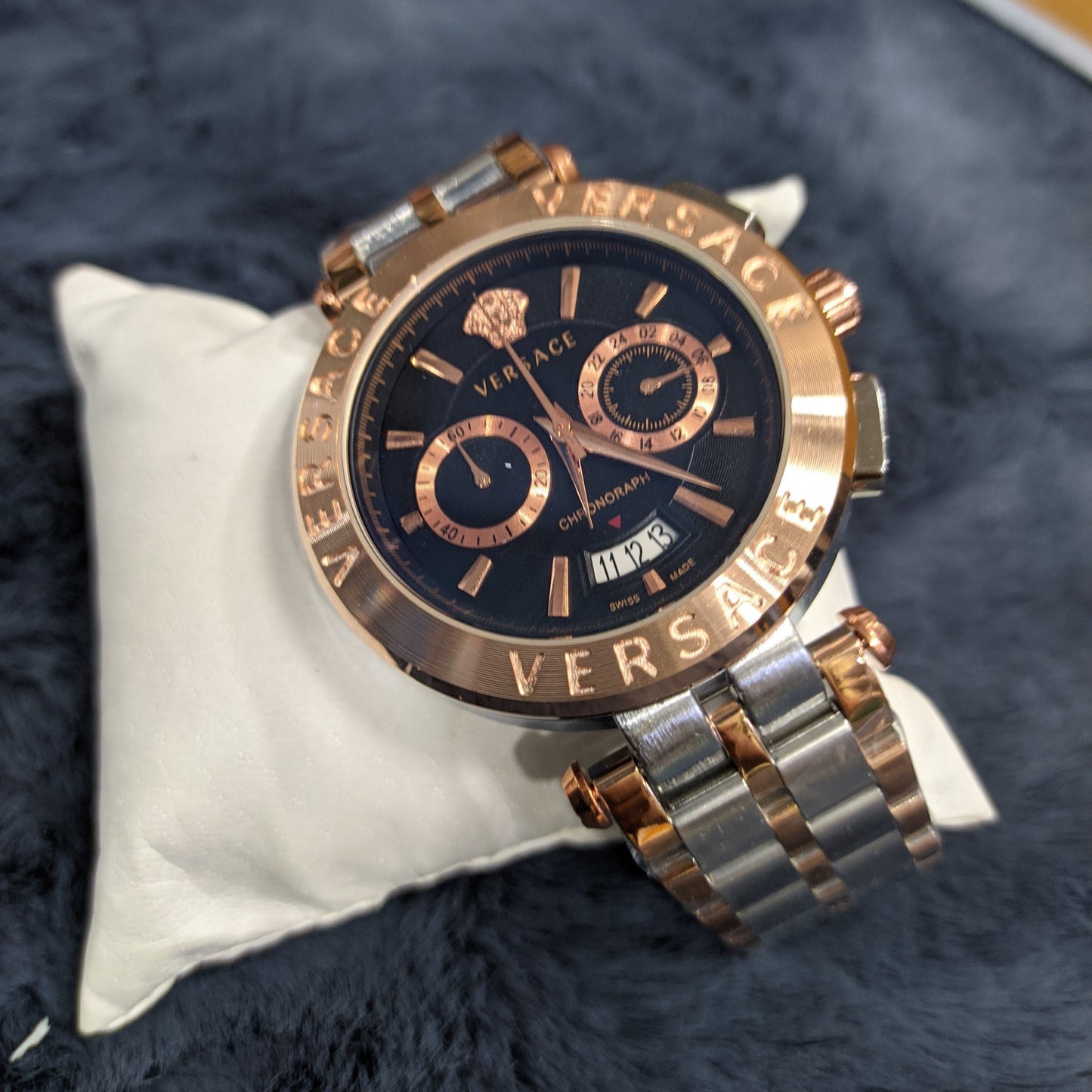 Round Casual Versace men's AA Chronograph watch, For Formal