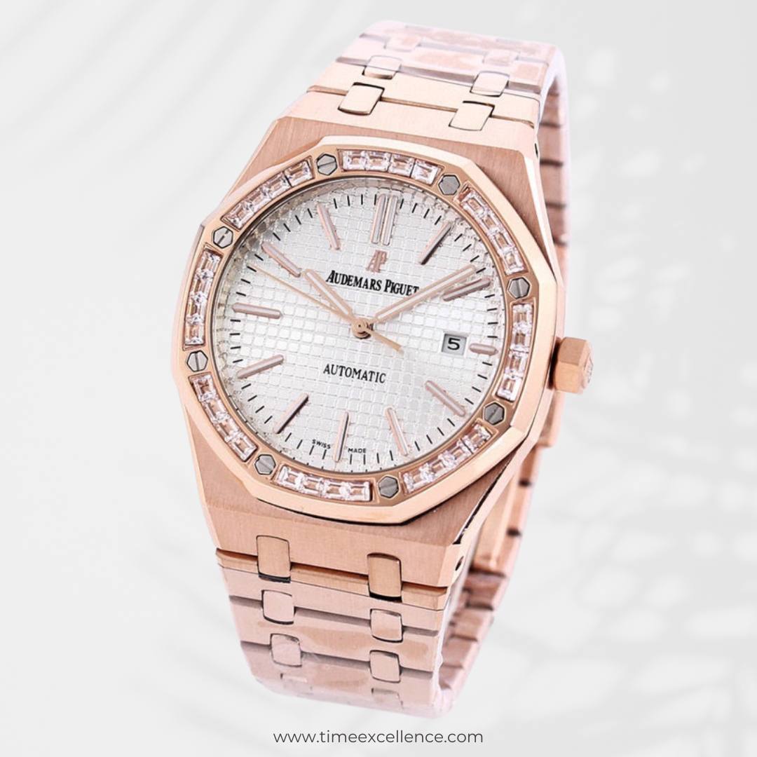 Audemars Piguet Royal Oak Master grade Rose gold colored 37 mm