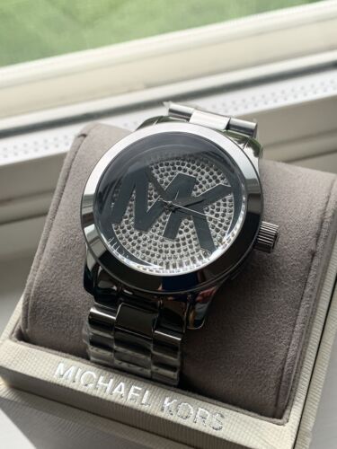 Michael Kors Runway Silver Dial Silver Steel Strap Watch For Women - MK5544